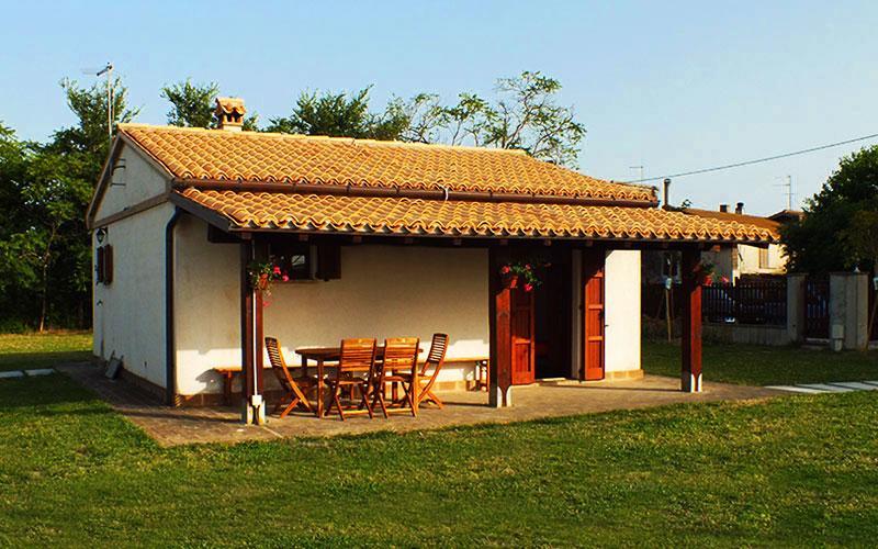 Agriturismo La Casa Della Lavanda - Il Rustico Marina di Montemarciano Exterior photo